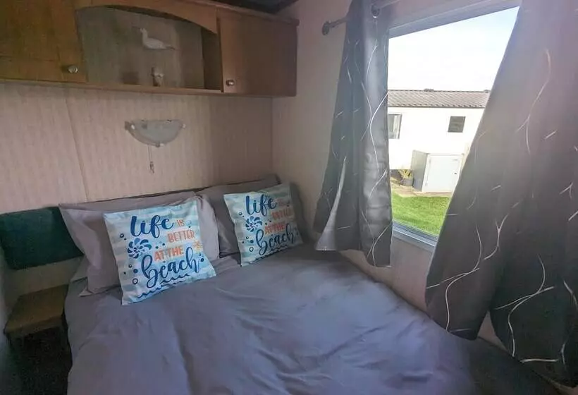 Hotelli Beach House   Dog Friendly, Anderby Creek