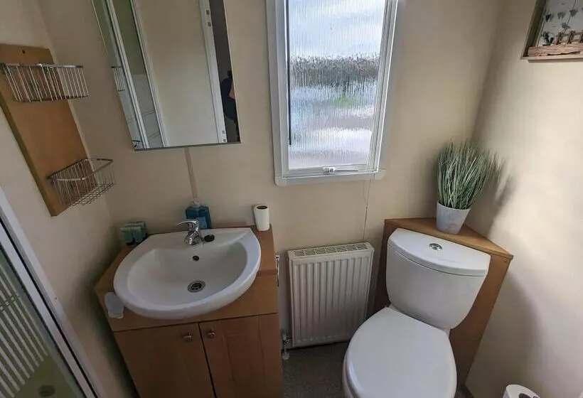 Hotelli Beach House   Dog Friendly, Anderby Creek