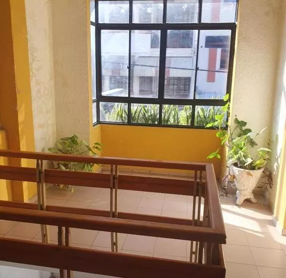 هتل Hostal Bolivia En Yacuiba
