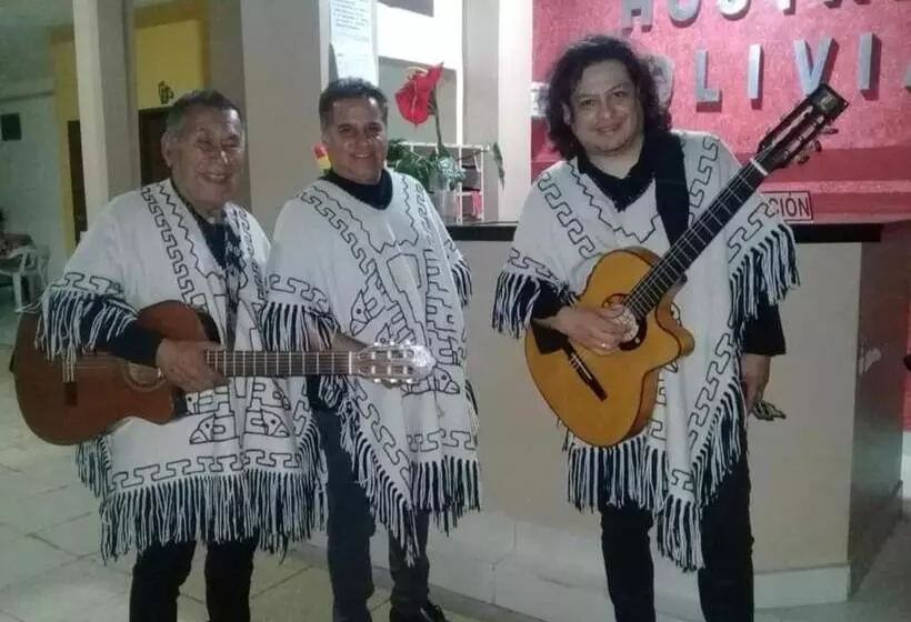 هتل Hostal Bolivia En Yacuiba