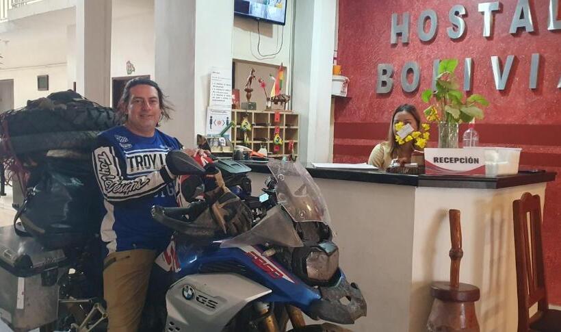 هتل Hostal Bolivia En Yacuiba