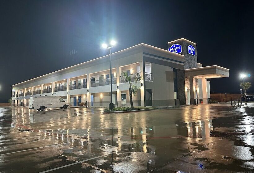 Отель Palace Inn Blue Jones Road & Fm1960