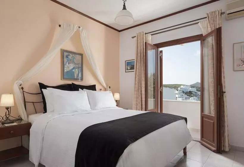 Hotelli Sunset Paros Naousa