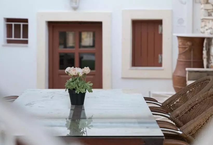 Hotelli Sunset Paros Naousa