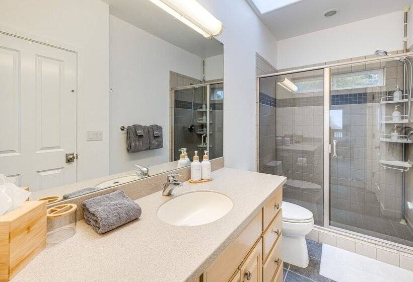 Lovely Rockaway Beach Home W/ Pacific Ocean Views!