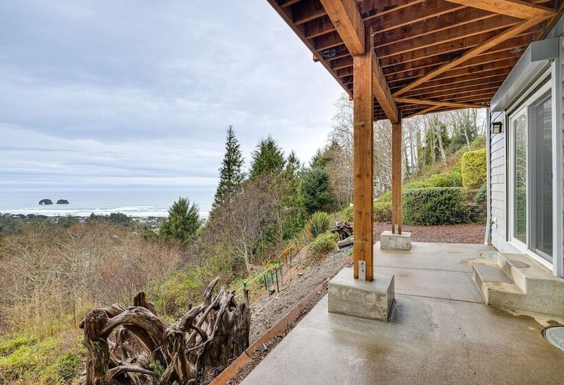 Lovely Rockaway Beach Home W/ Pacific Ocean Views!