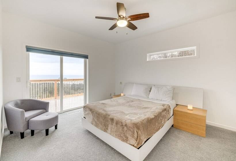 Lovely Rockaway Beach Home W/ Pacific Ocean Views!