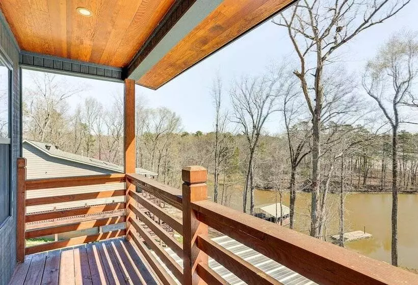 Modern Lake House Retreat W/ Deck On Pickwick Lake