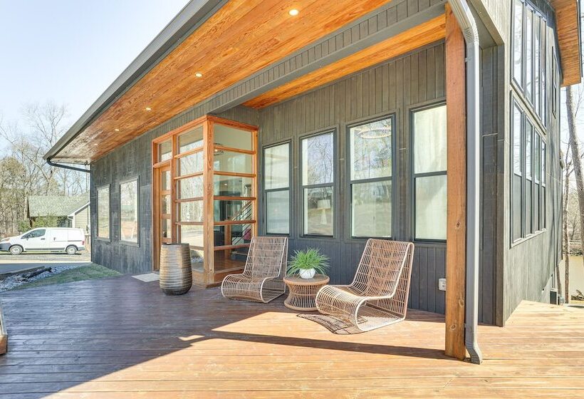 Modern Lake House Retreat W/ Deck On Pickwick Lake