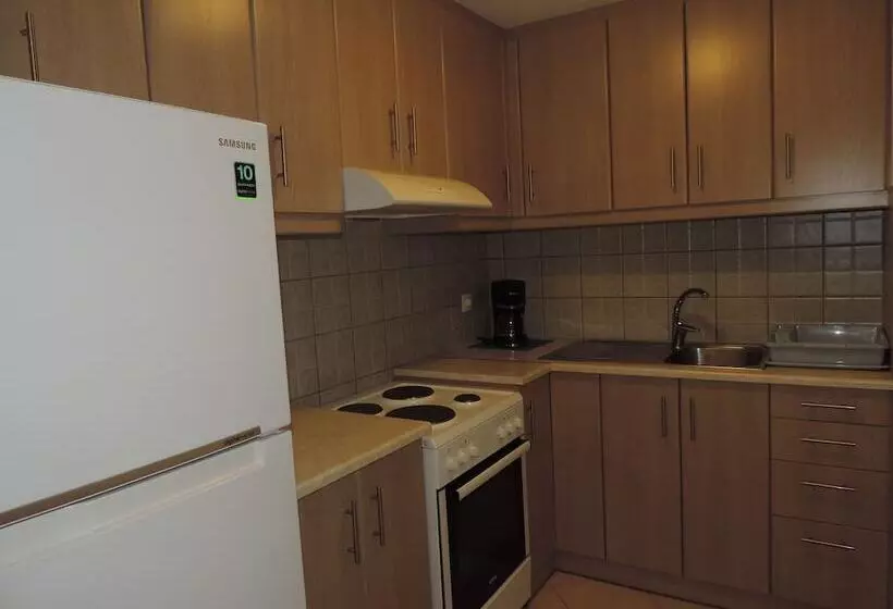 Pelagos Rooms 10m From Gyrismata Beach