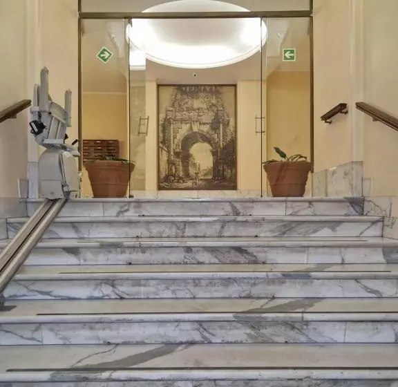 پانسیون Corneliaguesthouse