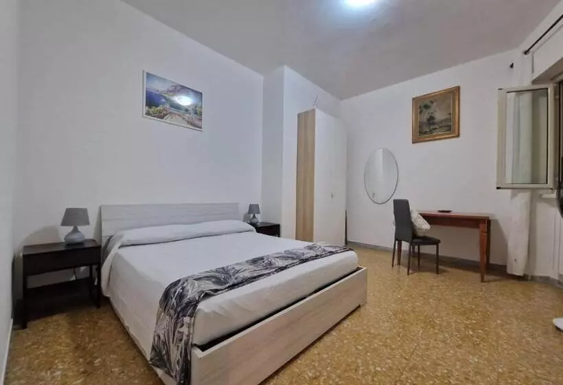 پانسیون Corneliaguesthouse