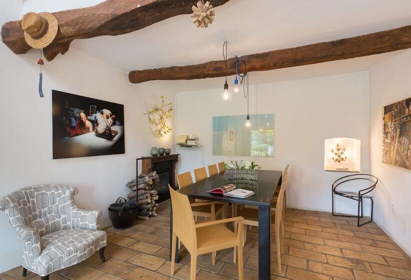 بنسيون Domaine Du Clos D Alari