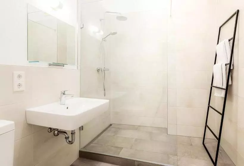 Majatalo Goldenes Schiff