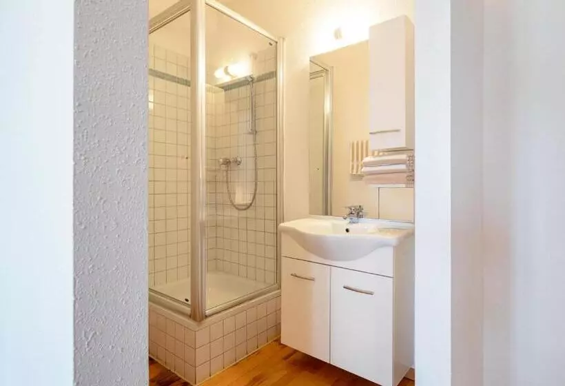 Majatalo Goldenes Schiff