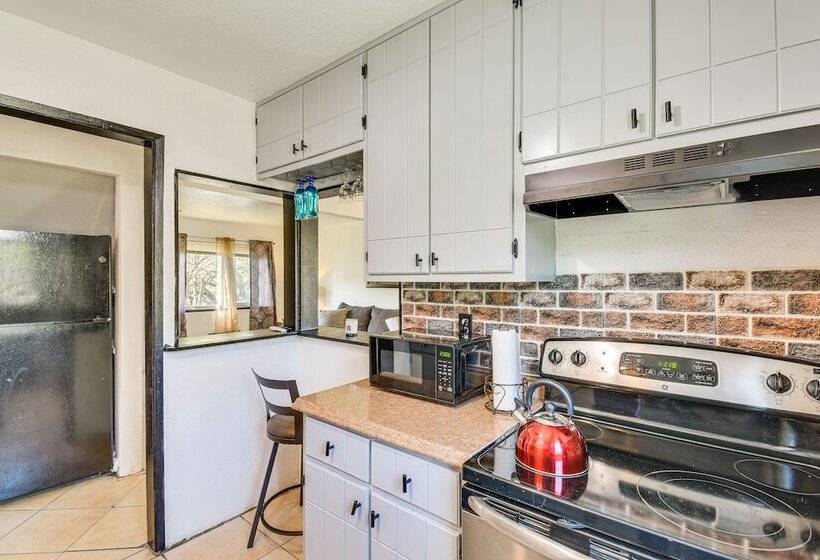 Pet Friendly Valley Springs Retreat W/ Fire Pit!