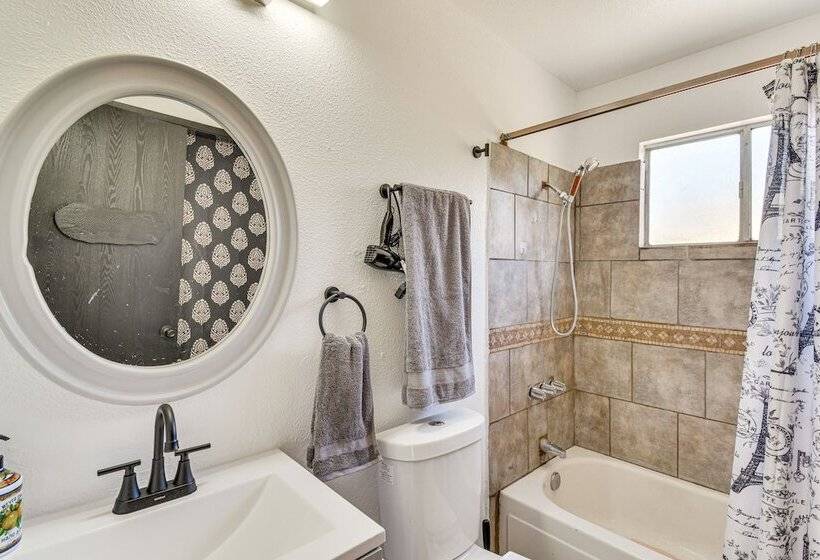 Pet Friendly Valley Springs Retreat W/ Fire Pit!