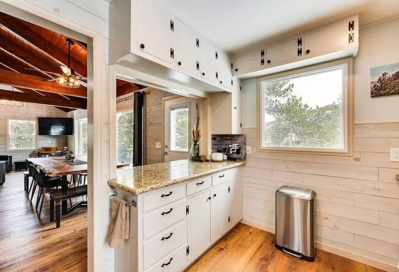 Quiet + Peaceful Home In Allenspark W/ Deck!