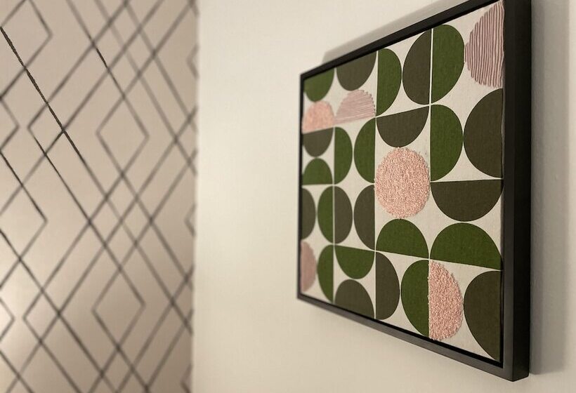 Residens Convenient 3 Bd House Salford 7 Guests