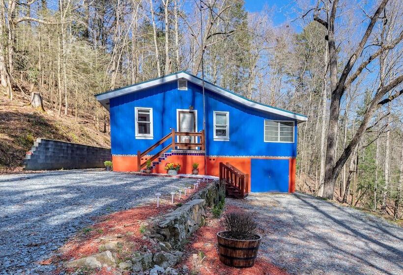 Riverfront Blue Ridge Cabin W/ Private Beach!