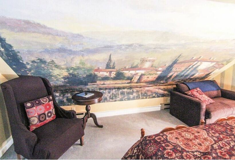 Bed and Breakfast Admiral Peary Inn