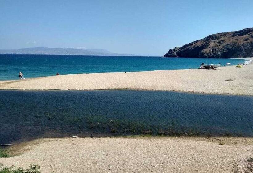 住宿加早餐  Despoina Rooms Potami