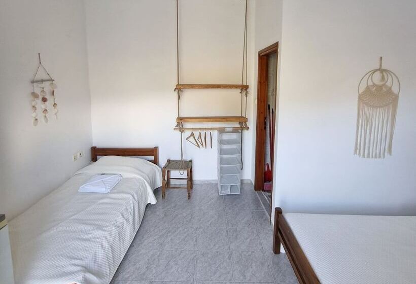 住宿加早餐  Despoina Rooms Potami