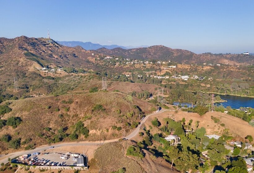 Cahuenga Park By Avantstay Hollywood Hills Home