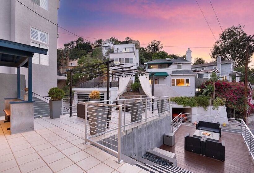 Cahuenga Park By Avantstay Hollywood Hills Home