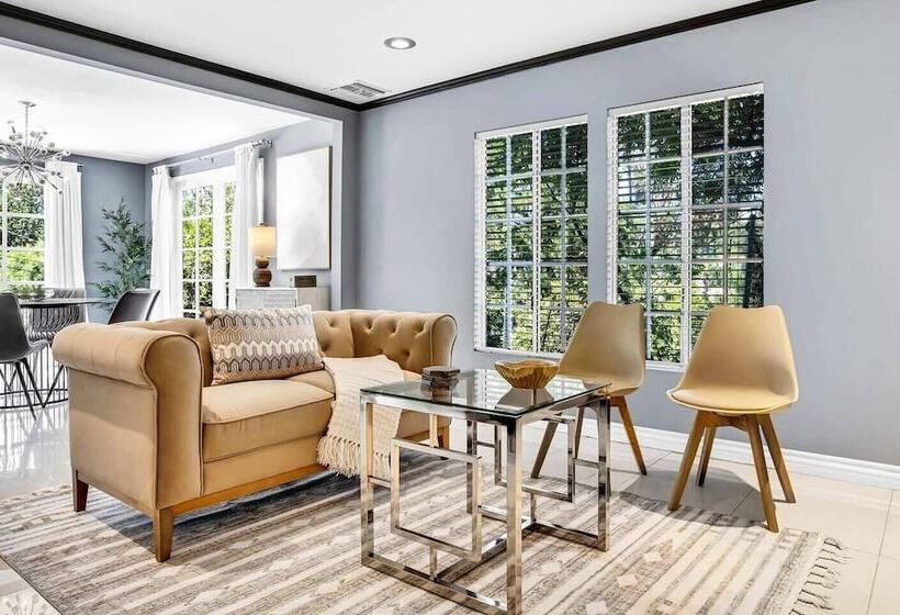 Cahuenga Park By Avantstay Hollywood Hills Home