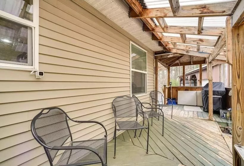 Cozy Lake Luzerne Home   1 Mi To Wayside Beach!