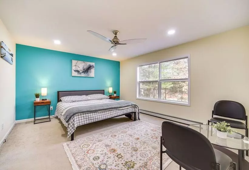 Cozy Lake Luzerne Home   1 Mi To Wayside Beach!