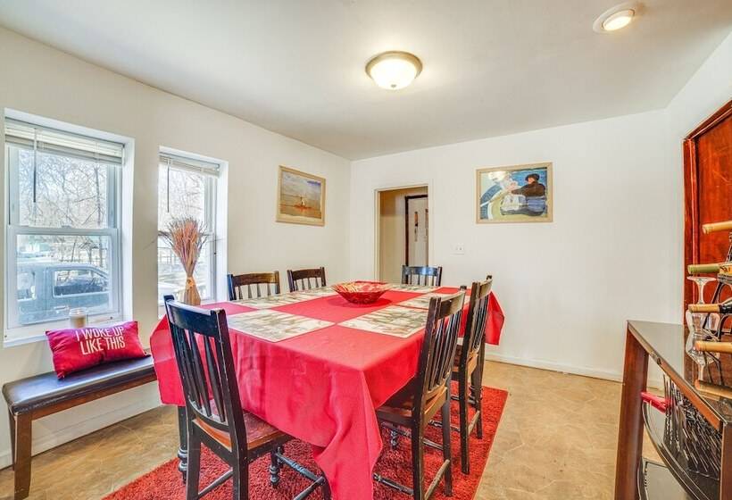 Dog Friendly Michigan City Home 3 Mi To Beach!