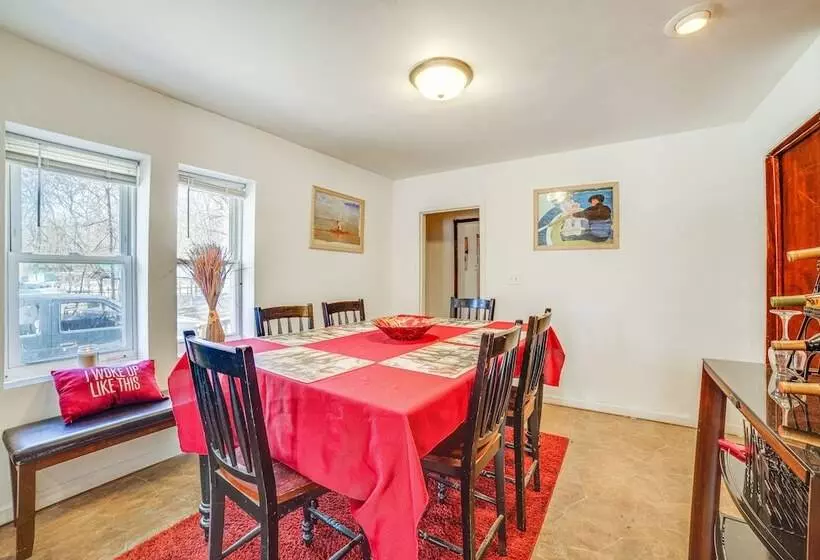 Dog Friendly Michigan City Home   3 Mi To Beach!