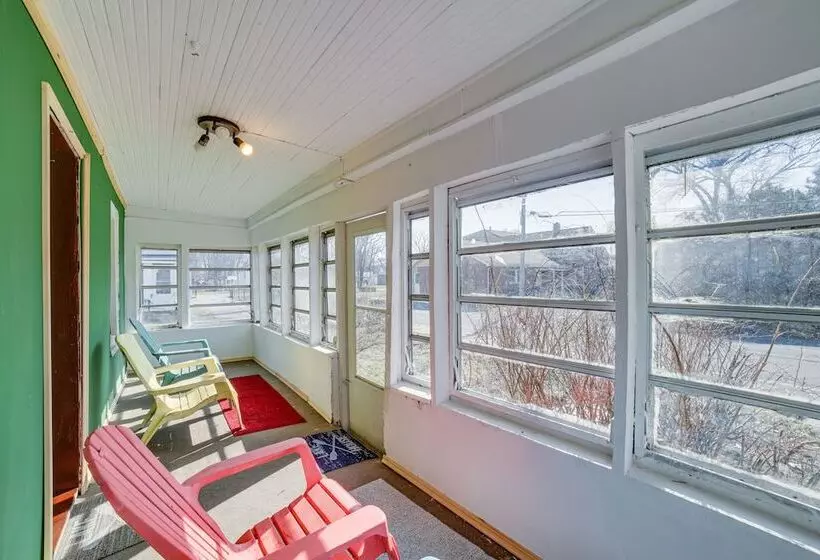 Dog Friendly Michigan City Home   3 Mi To Beach!