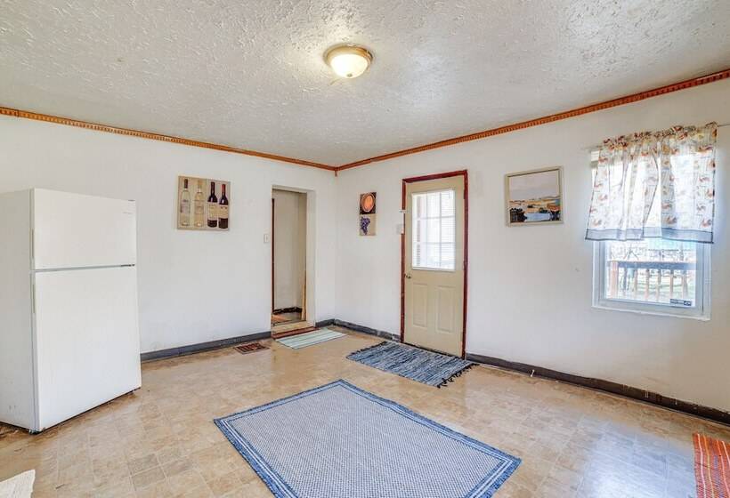 Dog Friendly Michigan City Home 3 Mi To Beach!