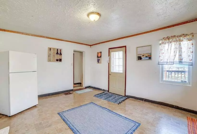 Dog Friendly Michigan City Home   3 Mi To Beach!