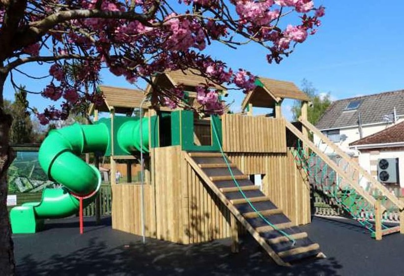 فندق 2 Bed 6 Berth Lodge In Shorefield Oakdene Dorset