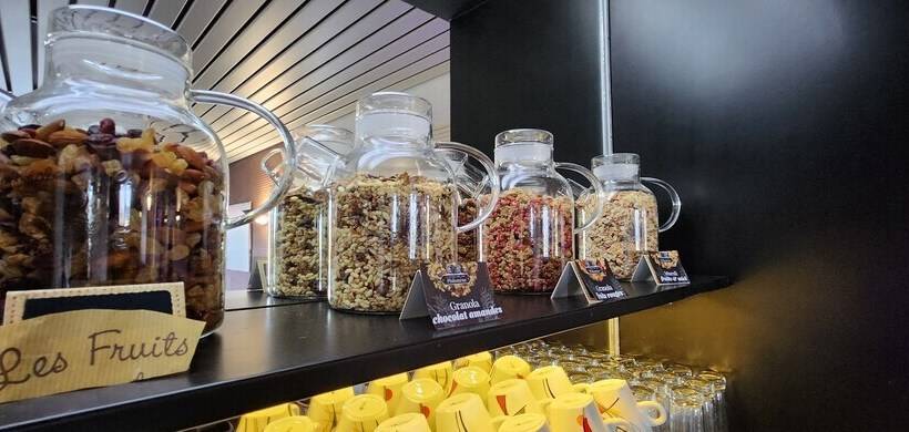 Отель Anaïs Hôtel Bourges Nord Saint Doulchard