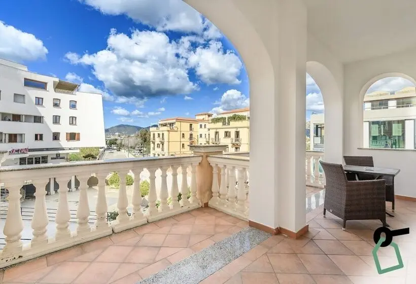 ホテル Hotiday Room Collection   Olbia Porto