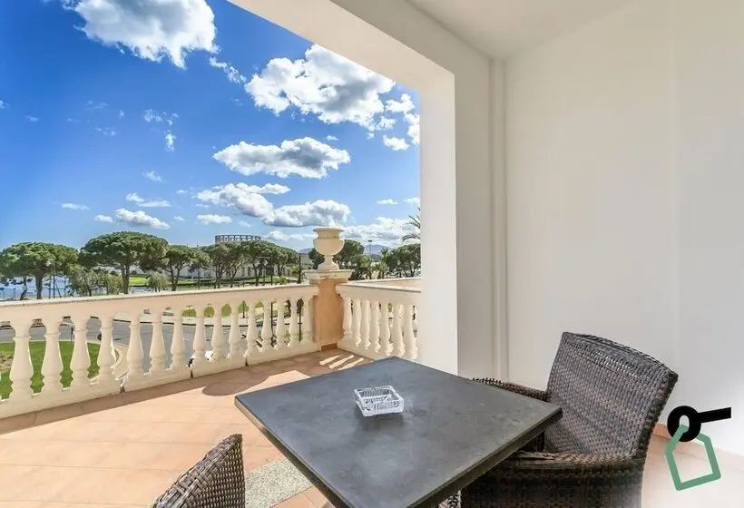ホテル Hotiday Room Collection   Olbia Porto