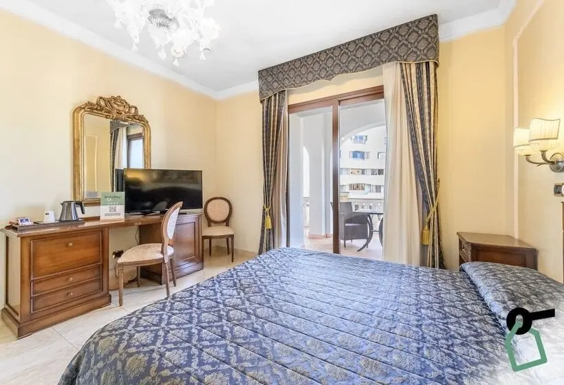 ホテル Hotiday Room Collection   Olbia Porto