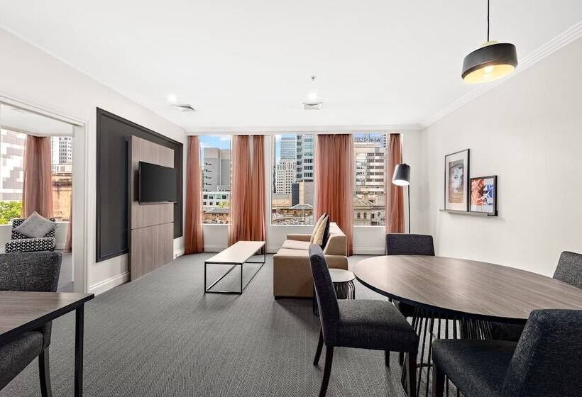 酒店 Melbourne City Suites
