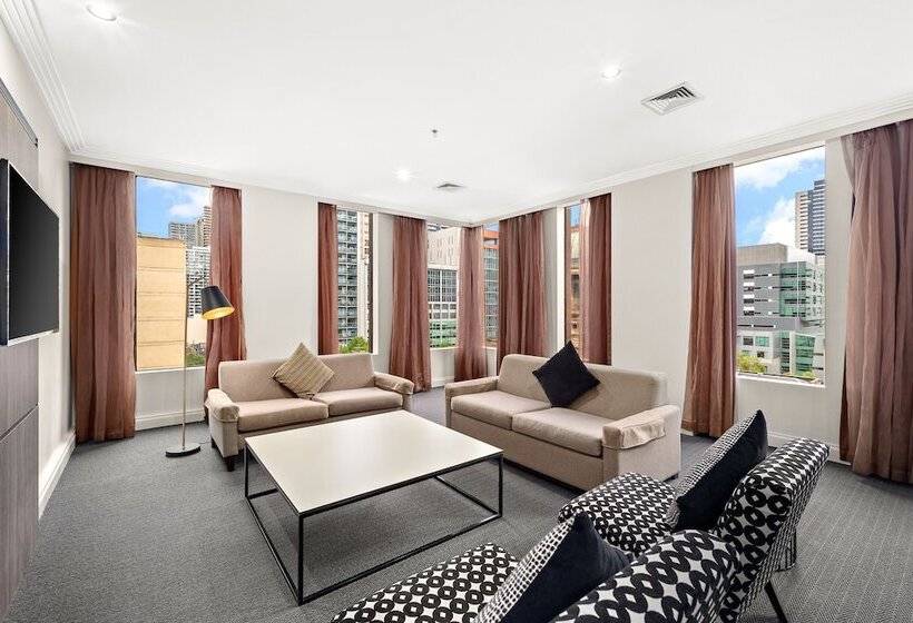 酒店 Melbourne City Suites