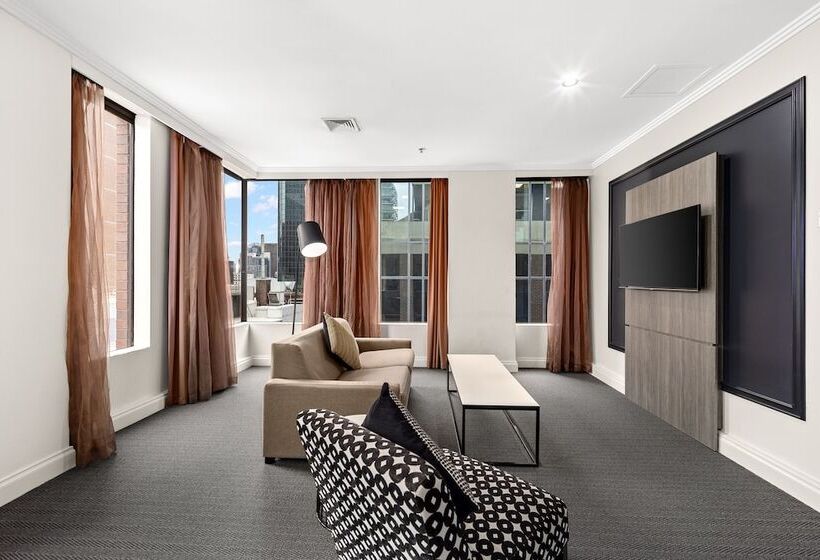 酒店 Melbourne City Suites