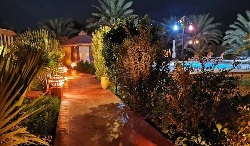 هتل Oasis Tilogui