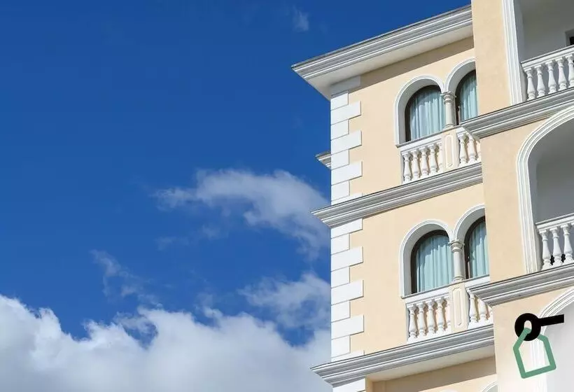 ホテル Hotiday Room Collection   Olbia Porto