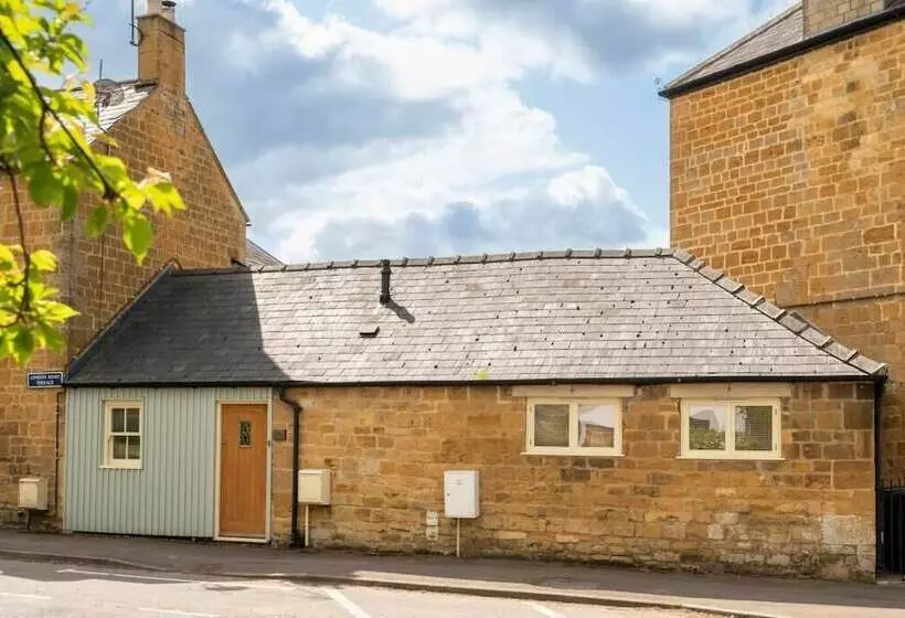 Immaculate 1 Bed Cottage In Moreton In Marsh