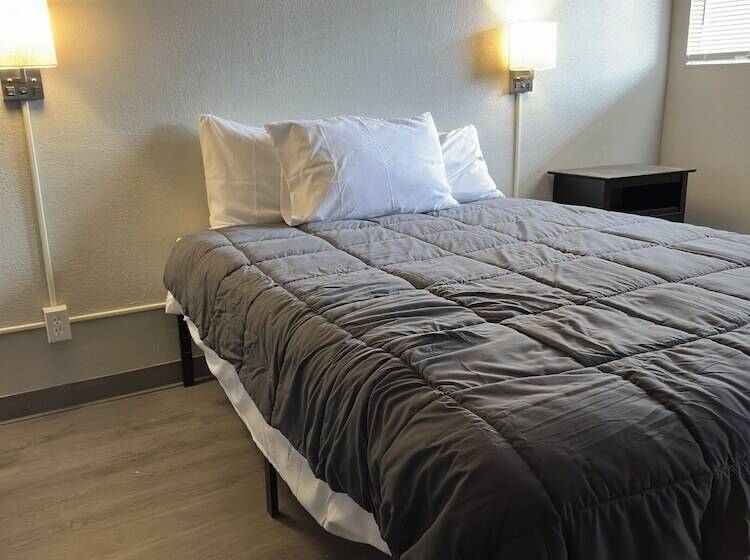 Lta Suites Brookside