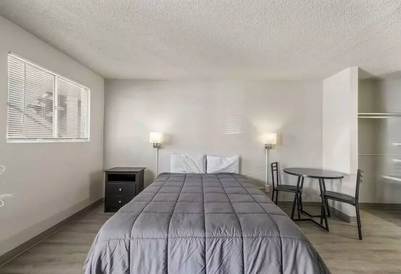 Lta Suites Brookside